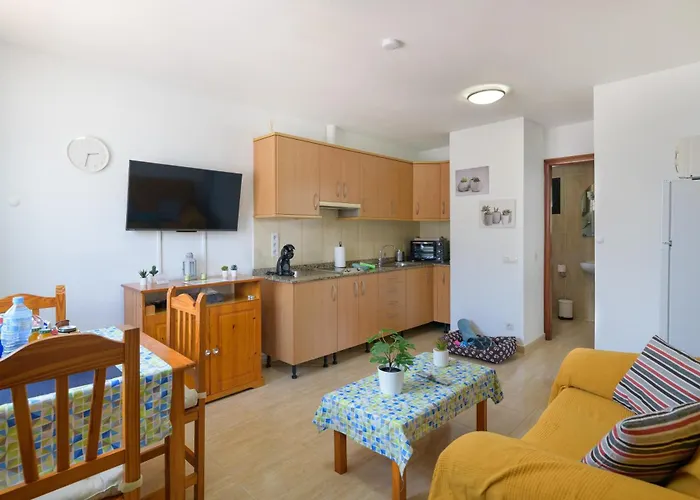 Bella Vista - Cactus Puerto del Carmen (Lanzarote)